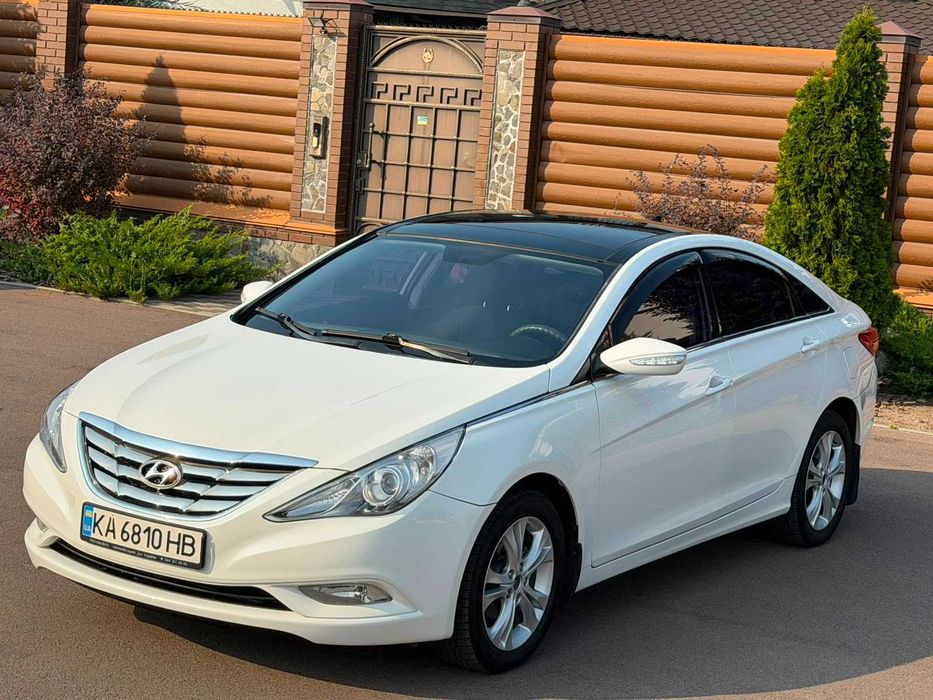 Hyundai Sonata 2011