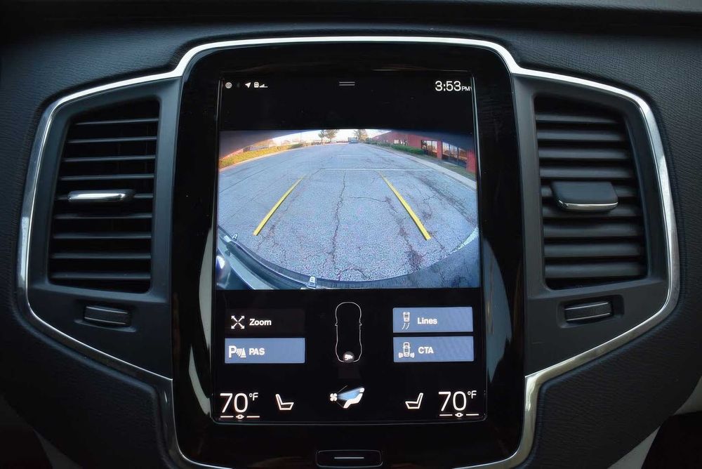 Volvo XC90 T6 Momentum 7-Passenger      2020