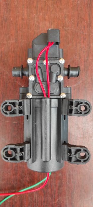 Мотор насос- помпа  Акумулятор к аккумуляторному опрыскивателю