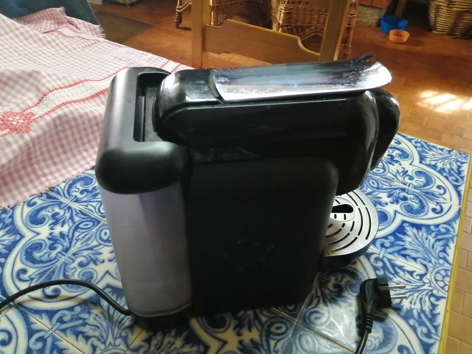 Máquina de café Delta Q