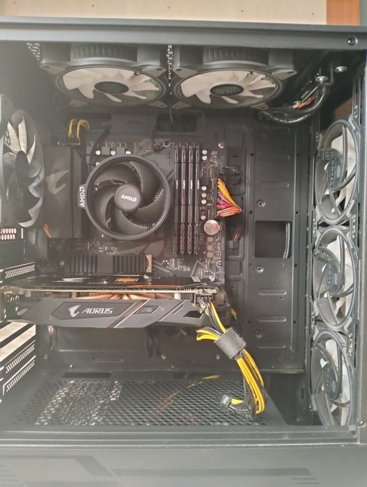ПК Ryzen 5 5500 / 32GB / SSD 2TB + Изогнутый монитор Samsung 24"