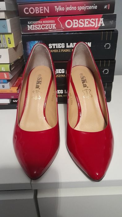 Czerwone szpilki