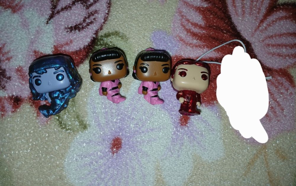 Фігурки дивні дива обмін або  купівля вілла