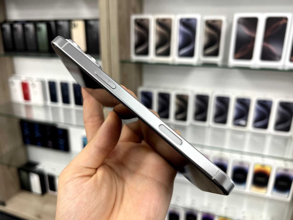 • iPhone 16  Pro Max  256 • neverlock •Магазин•Гарантія