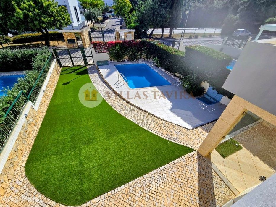 Moradia T4 com piscina privada, garagem, jardim e vista mar - Tavira
