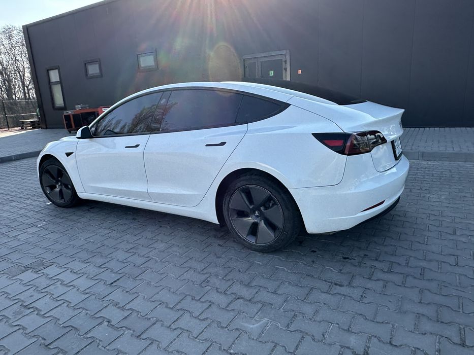 Tesla Model 3 2021г