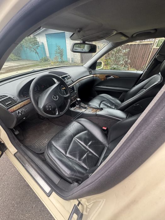 Mercedes-Benz w211 2.2 cdi 2003г