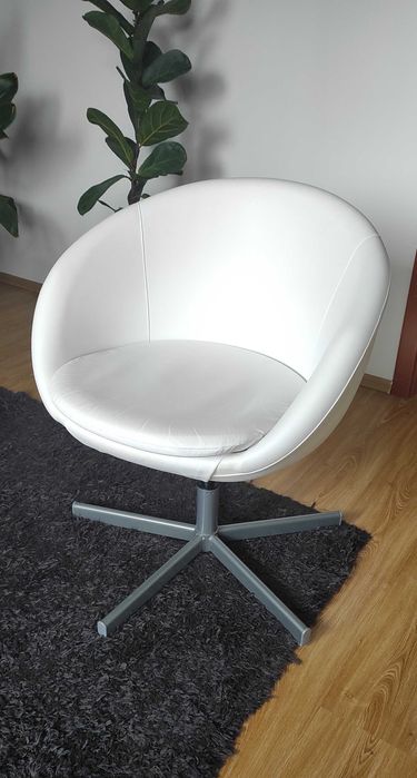 Okazja! Skruvsta Ikea krzesło fotel obrotowy biała eko skóra