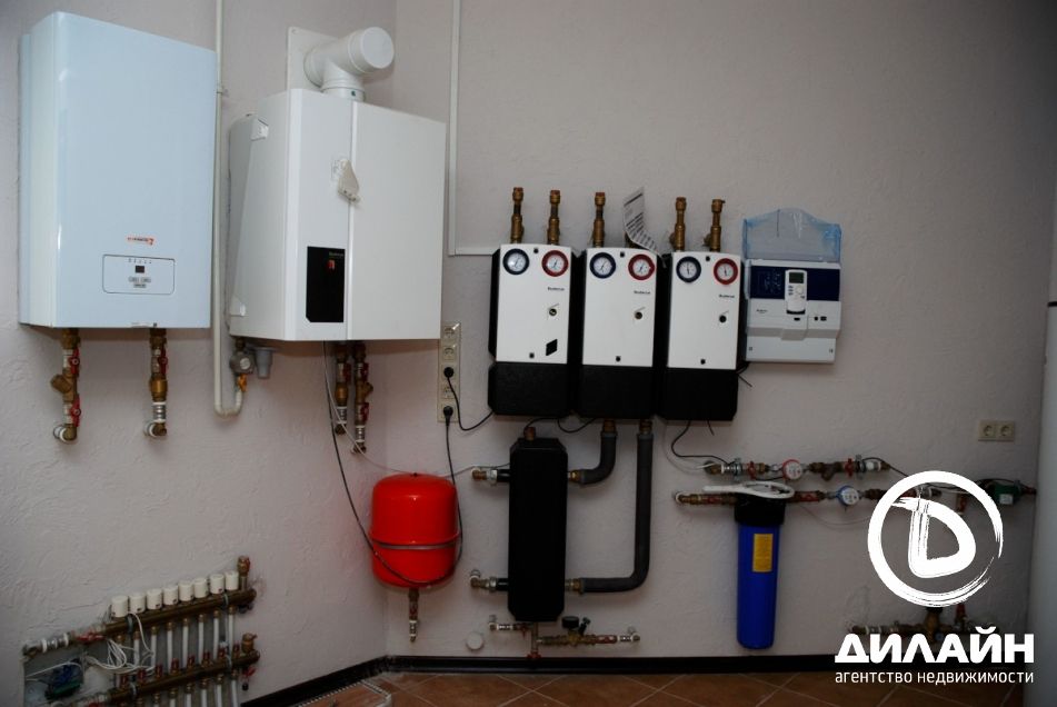 Двухэтажный, 3-х уровневый дом. Бабурка.