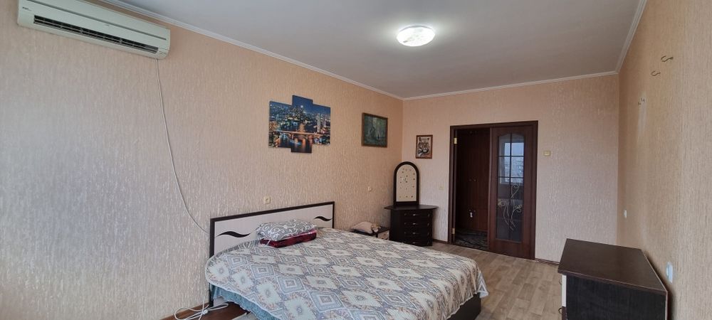 Оренда квартири на Шуменському . Ліфт працює .