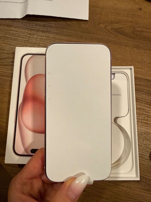 Iphone 15 256mb NOWY Różowy Pink