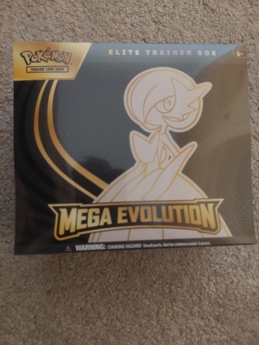 Mega Evolution: Elite Trainer Box Gardevoir [Novo, Selado]
