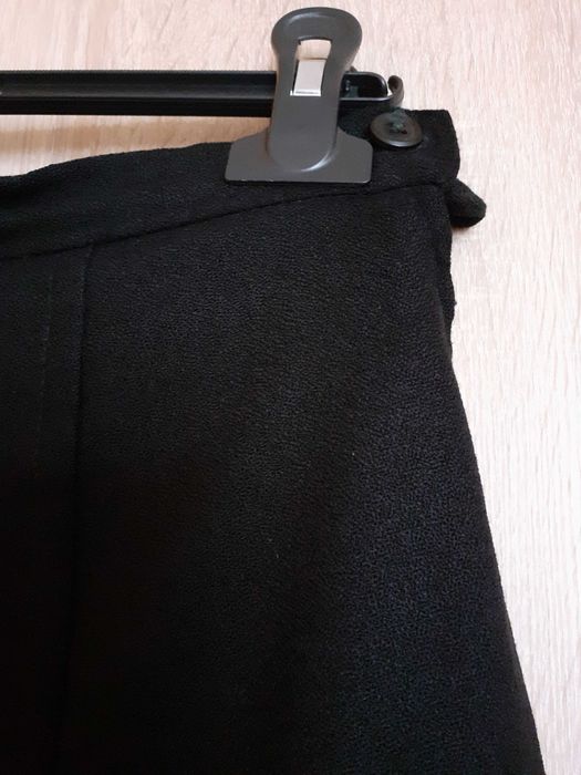 38 40 42 Spódnica midi czarna wełniana 100% wełna basic vintage retro