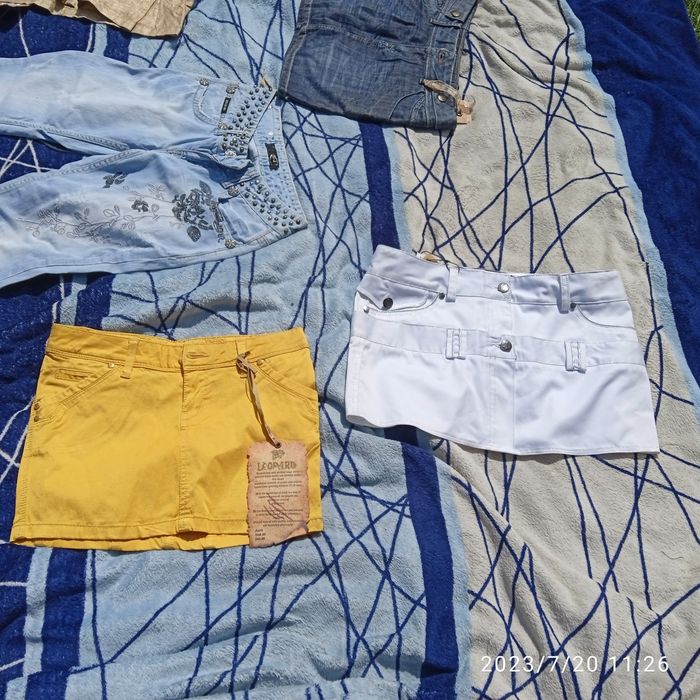 Продаются джинси