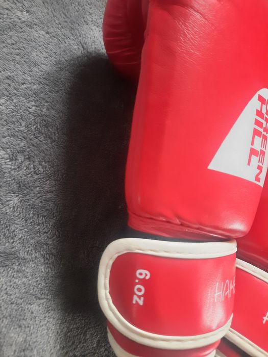 Продам боксерські рукавички розмір Oz 6