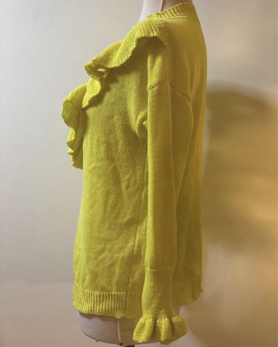 Camisola amarela zara