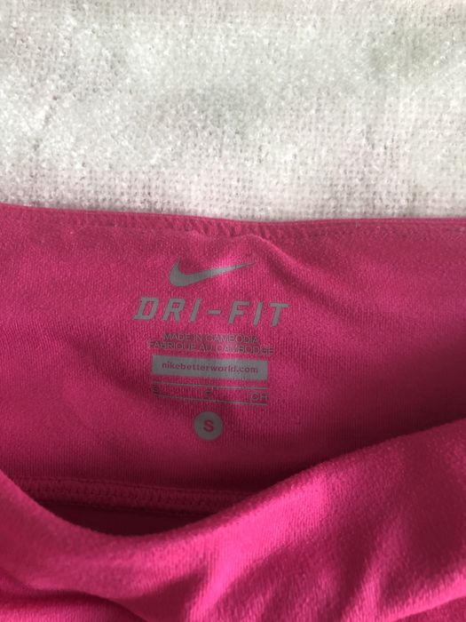 Różowe leginsy sportowe 3/4 nike