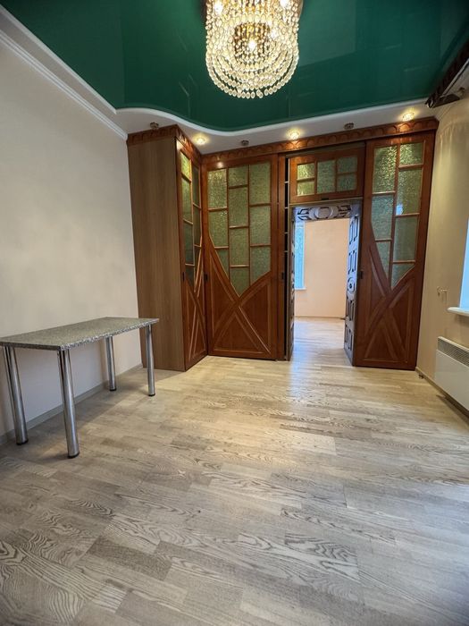 Продам сталінку з індивідуальним опаленням