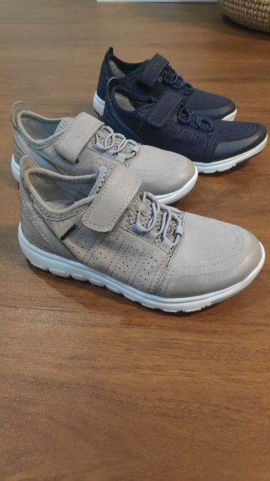 Ténis Geox criança (num 30) - como novos