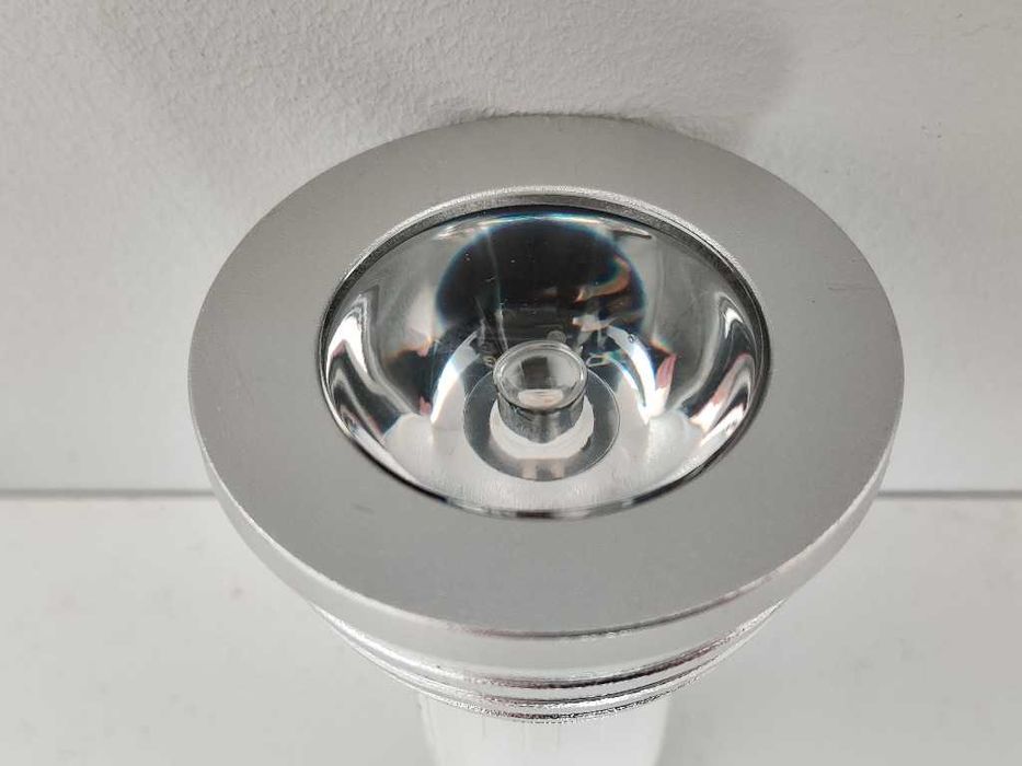 nowe żarówki RGB LED GU10 z pilotem  - 16 kolorów + pilot ZD7A