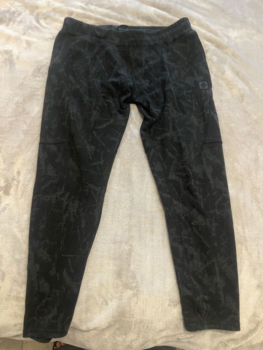 Спортивні штани Superdry