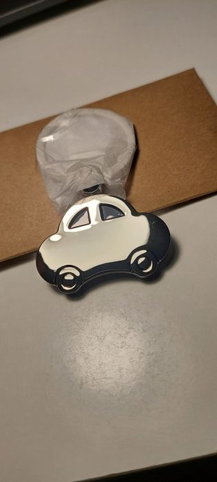 Nowe breloczki metalowe auta