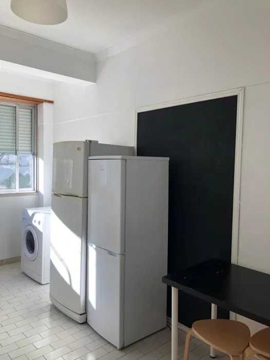 Quarto de casal - Portela de Sacavém sem caução