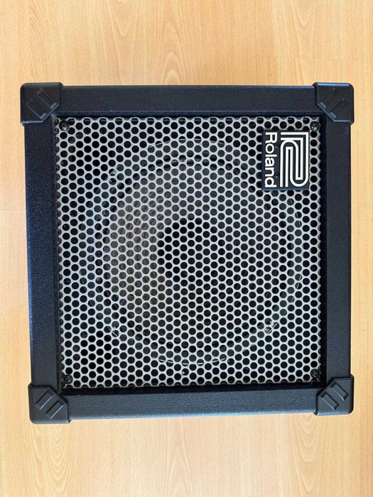 Roland  Cube 30