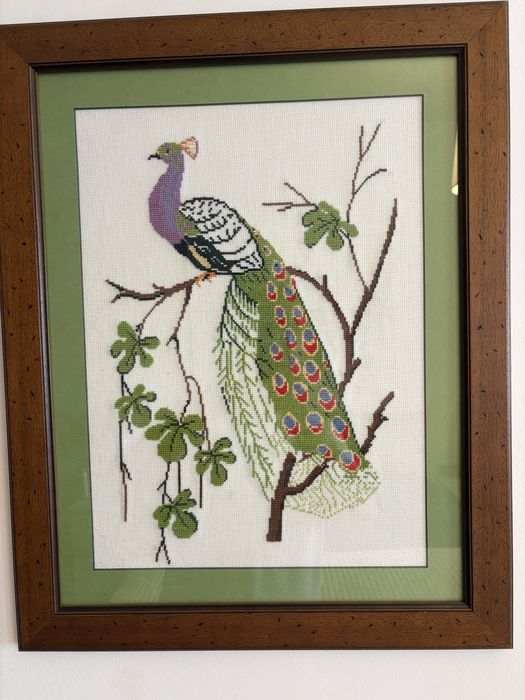 Quadro em ponto cruz pavao