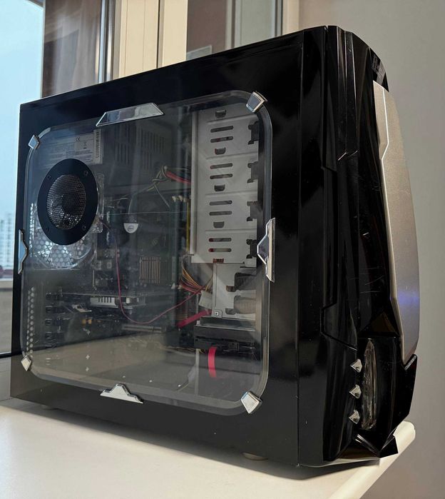 Комп’ютер Intel Core2 Quad/GeForce GT 240/4GB/HDD 1TB/Asus P5KPL-AM SE