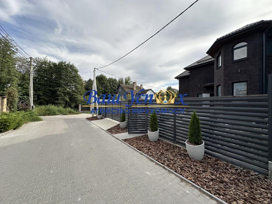 Акция !!!Будинок  в городке вокруг лес. ул  Солнечная , Ирпень.