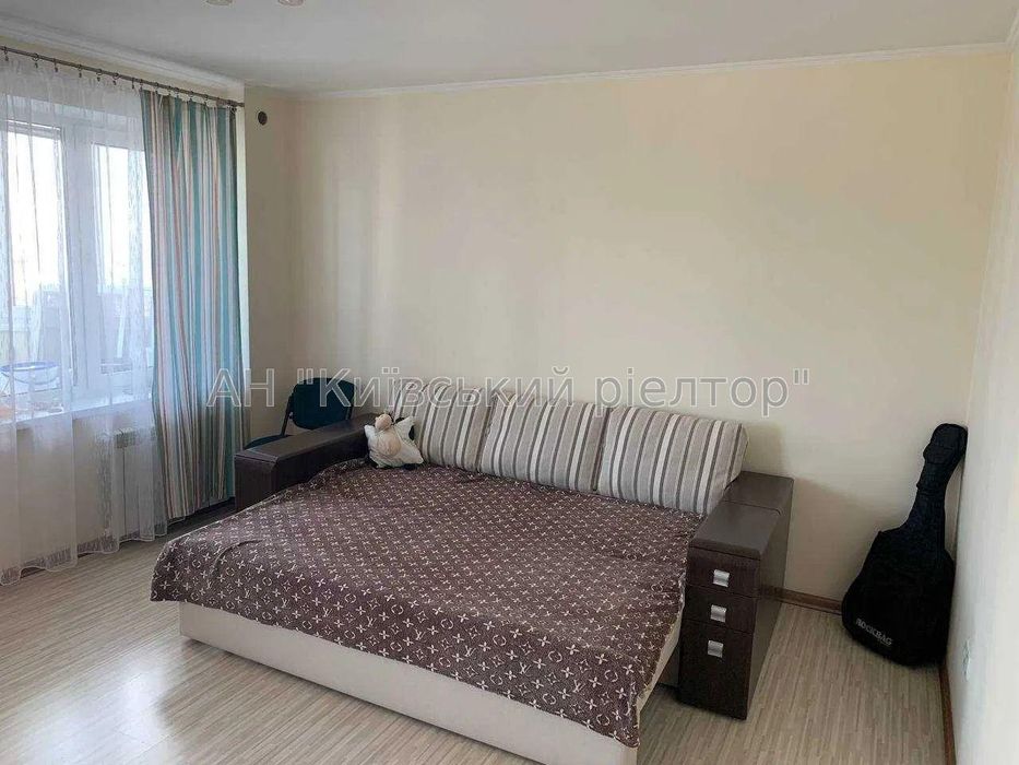 Продаж 3-кімн. квартири, 20/22 пов., 100.8 м², Київ – комфорт і простір для вашої сім’ї!