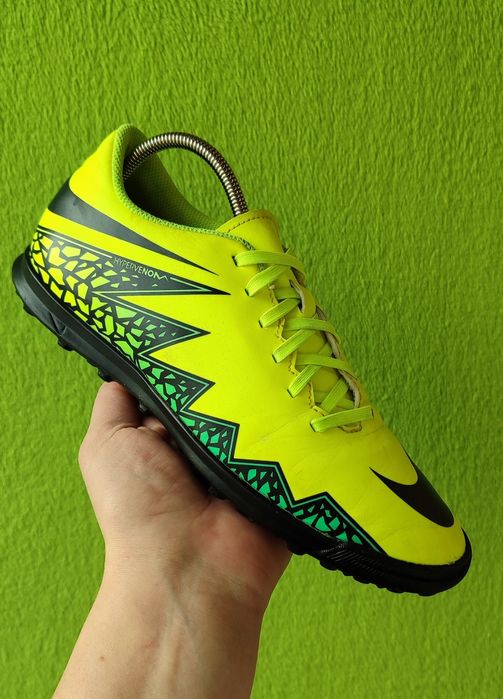 Сороконожки Nike Hypervenom Phade II 39.р
