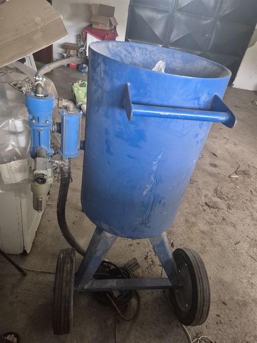 Vendo máquina de jateamento com areia!