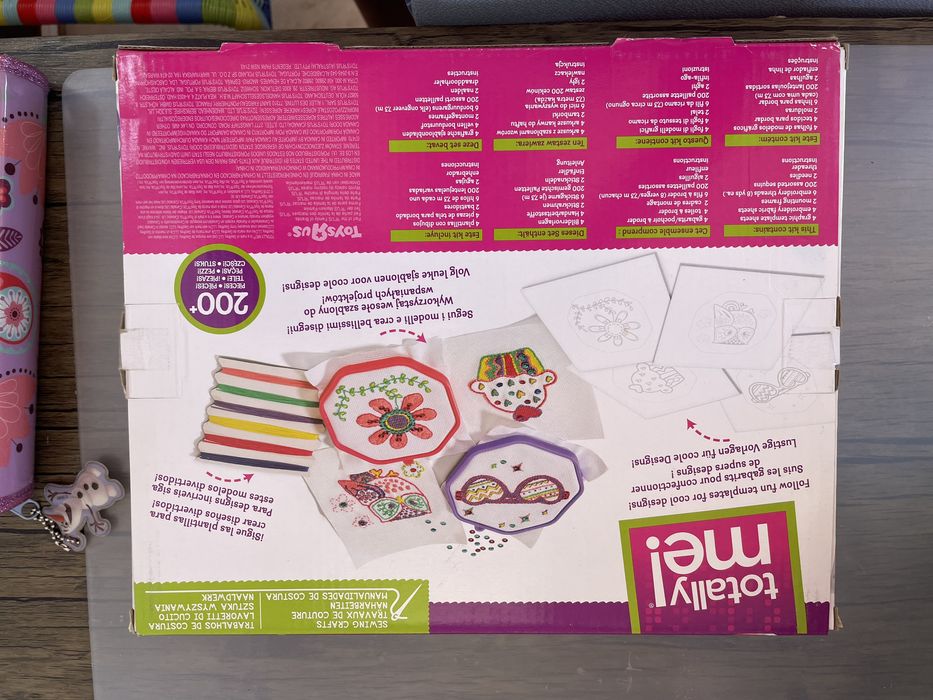 Conjunto de bordar Totally me!