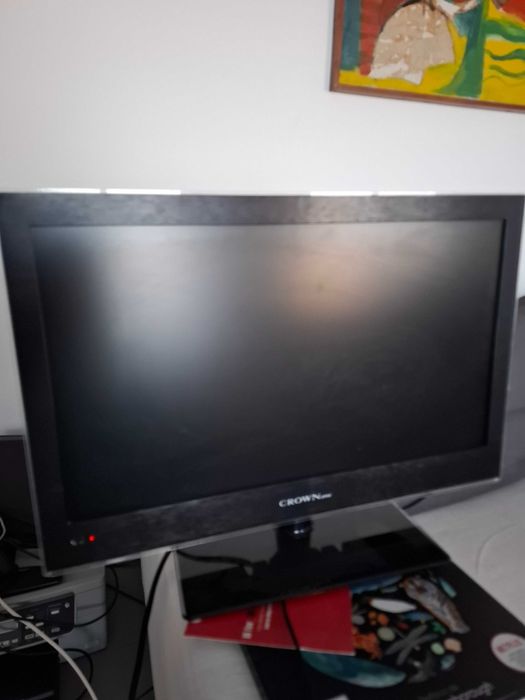 TV Crown (Japan) 22 polegadas 100% operacional