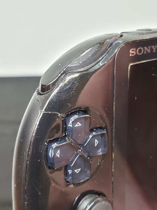 PS Vita 64 gb з іграми + чохол