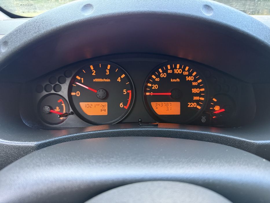 Nissan Navara Pick Up 2,5 dci Zadbana Ciężarowa