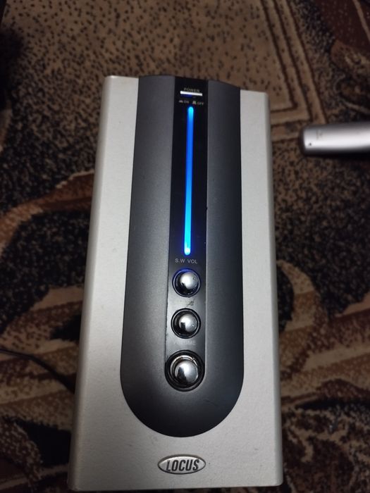 Subwoofer Locus stan nieznany