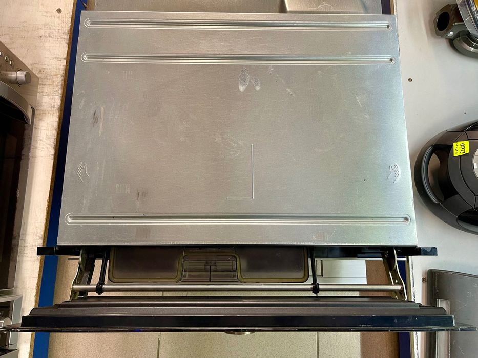 Духова шафа з функцією пароварки Siemens CS636GBS1