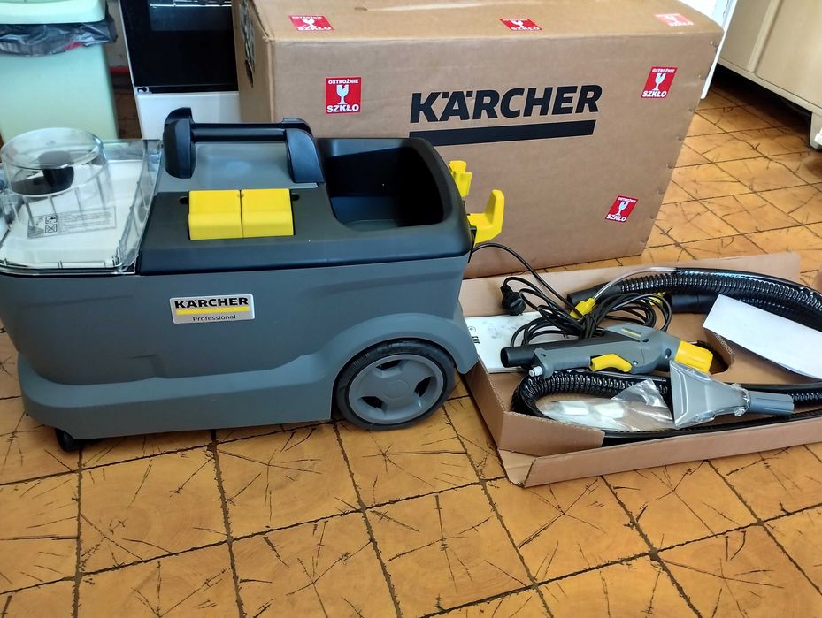 Odkurzacz piorący karcher puzzi 10/1 Nowy raz użyty