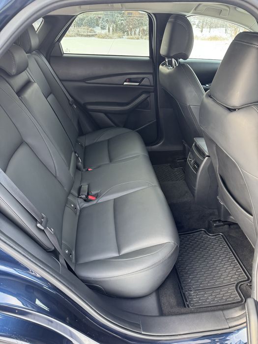 Продам Mazda CX 30 2023