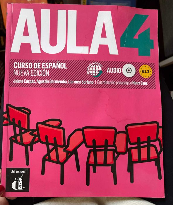 AULA 4: Libro del Alumno + CD (B1.2) Curso de Español