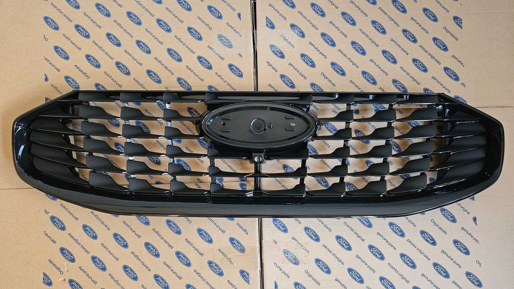 Решітка радіатора Ford Escape 2023 2024 2025 PJ6Z-8200-D PJ6Z8200D