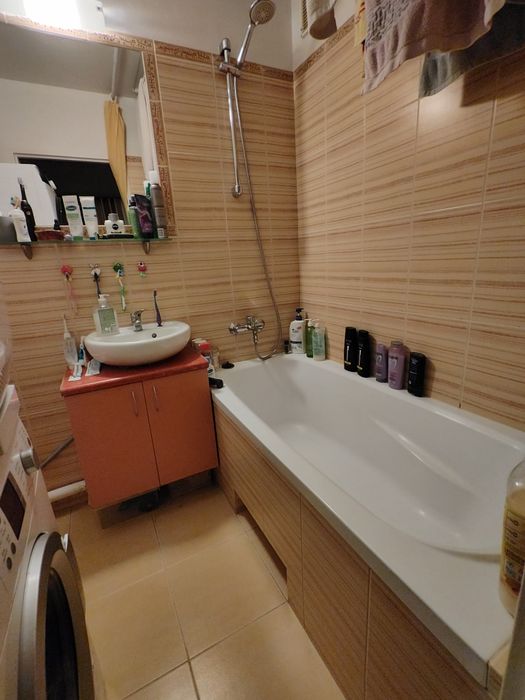 Mieszkanie pięciopokojowe oraz  garaż przy Konieczkach