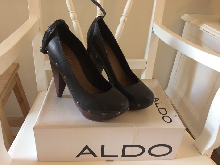 Aldo Brand Shoes Size 38