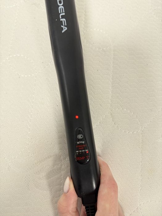 Вирівнювач волосся/випрямляч/утюжок Delfa