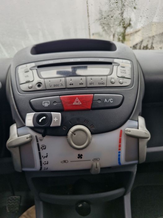 Peugeot 107 motor Toyota