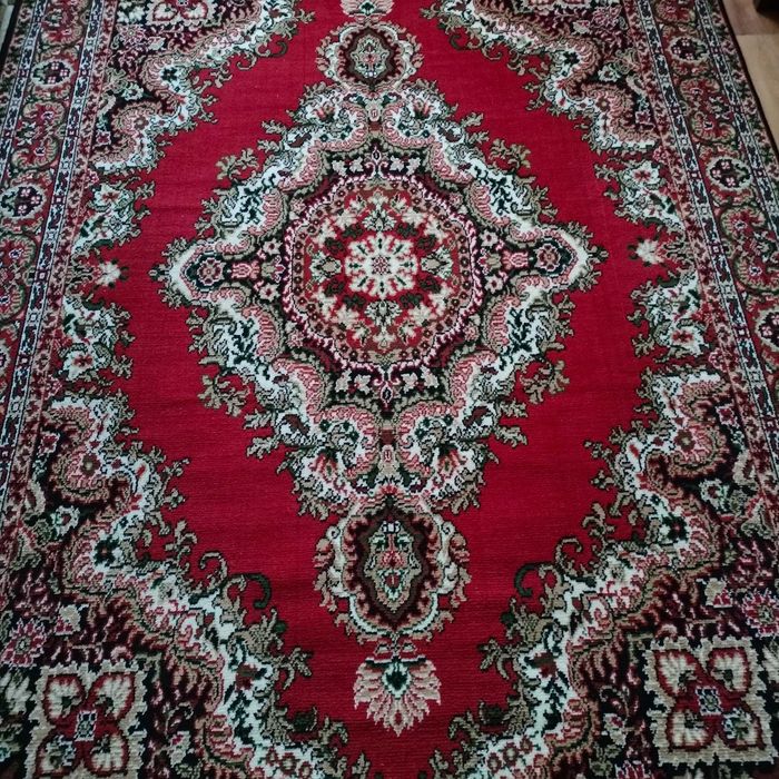 Ковёр 2х3 в отличном состоянии