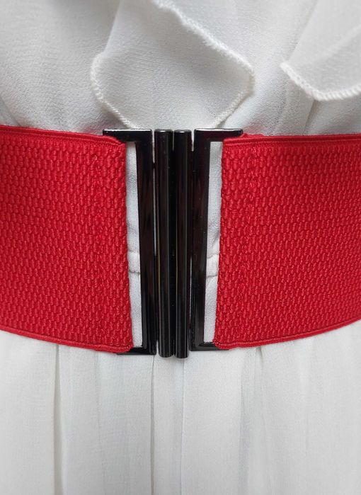 Elastyczny czerwony szeroki pasek damski z grafitowa klamrą